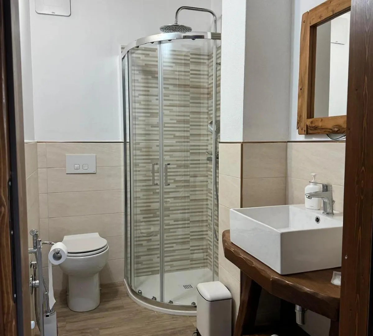 Bed and Breakfast Is Cubas Desulo 0*,