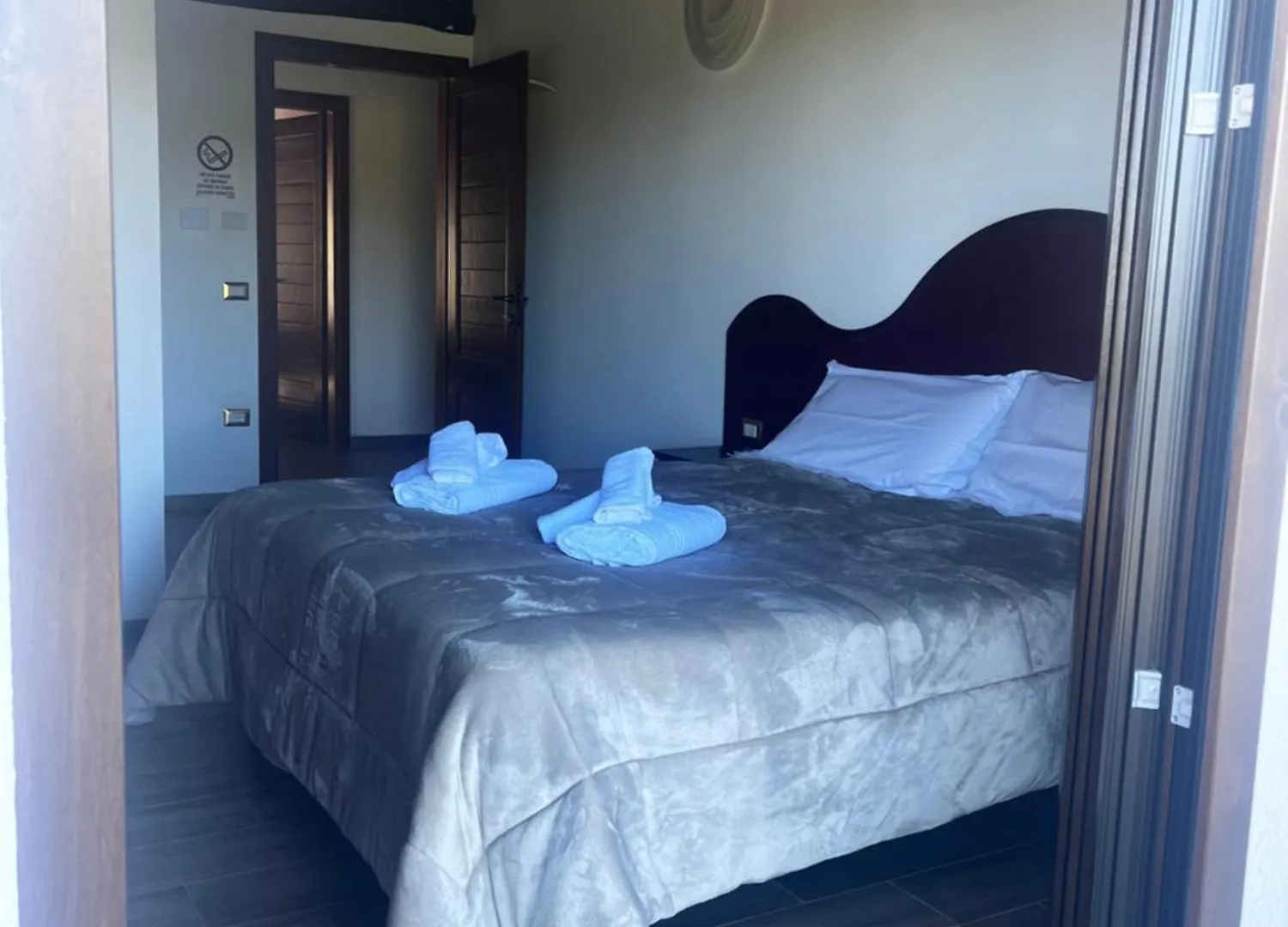 Bed and Breakfast Is Cubas Desulo Bed & Breakfast